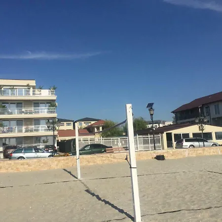 Briza Pe Promenada Apartment